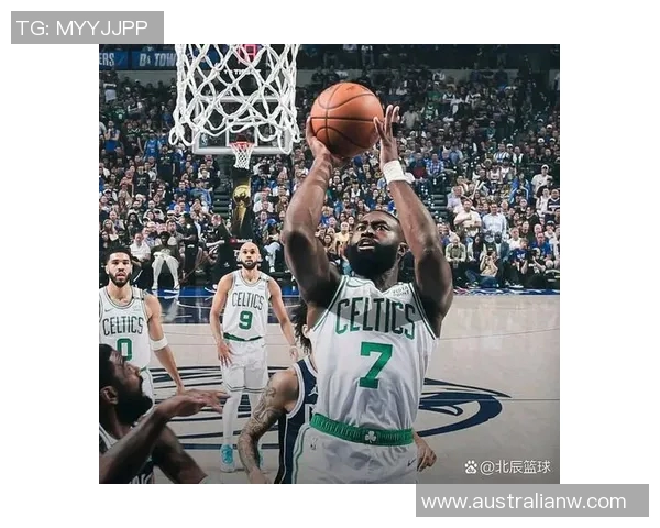 凯尔特人展现强大实力稳居NBA东部领跑者优势分析