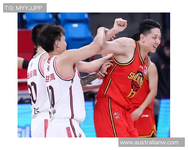 辽宁本钢主场取胜,击败广东宏远,取得连胜,排名CBA东部第一 辽宁本钢主场取胜,击败广东宏远,取得连胜,排名CBA东部第一